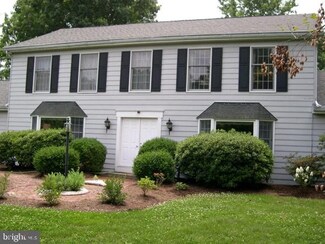 612 Picnic Ln, Selinsgrove, PA 17870