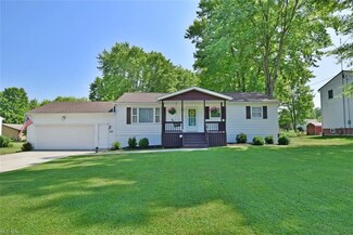 3007 Rosetta Blvd, Newton Falls, OH 44444