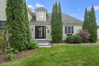 44 Valleyview Dr, Fitchburg, MA 01420