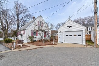 30 Fair St, Uxbridge, MA 01569