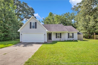 279 Hunters Creek Dr, Raeford, NC 28376