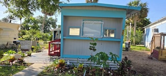 1930 S Ridgewood Ave Unit A20, South Daytona, FL 32119