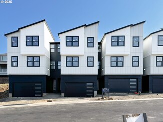 3984 NW 64th Ave, Camas, WA 98607