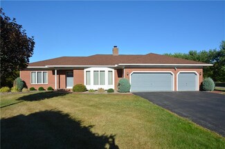 6026 County Line Rd, Ontario, NY 14519