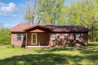 5130 Sand Rd, Malvern, AR 72104