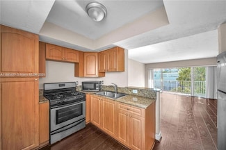 7737 SW 88th St Unit C314, Miami, FL 33156