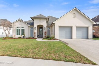 602 Cedar Lake Dr, Youngsville, LA 70592