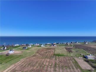 Lot 7 the Lakeview Landing, Williamson, NY 14589