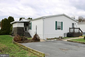 105 Juniper Ct, Lancaster, PA 17603