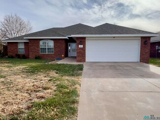 4609 Sandstone Dr, Clovis, NM 88101