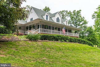 430 Saddleback Ln, Winchester, VA 22602
