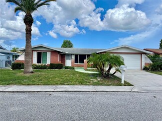 9415 Regina Ln, Port Richey, FL 34668