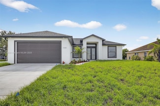 1020 Chapel Ave, Lehigh Acres, FL 33971