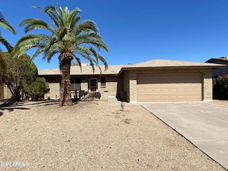 1913 N Bullmoose Dr, Chandler, AZ 85224