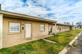 815 Deahl St, Borger, TX 79007