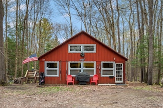 105 Long View E, Old Forge, NY 13420