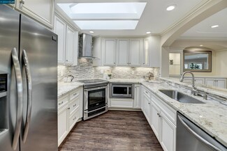 1301 Canyonwood Ct Unit 5, Walnut Creek, CA 94595