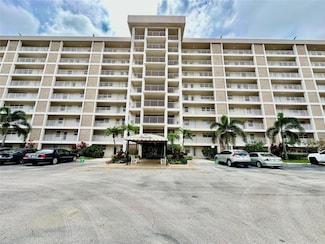 2671 S Course Dr Unit 802, Pompano Beach, FL 33069