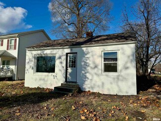 2327 E Stuart St, Springfield, IL 62703