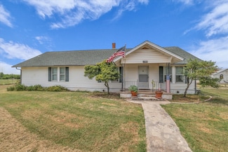 15288 Old China Spring Rd, China Spring, TX 76633