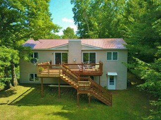 1780 1 2 St, Crystal Lake Township, WI 54826