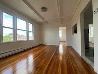 972 Broadway Unit 3R, Bayonne, NJ 07002