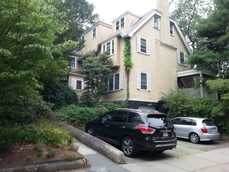 474 Chestnut Hill Ave Unit 3, Brookline, MA 02445