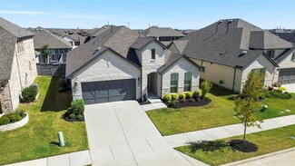 7017 Mapleshade Way, Aubrey, TX 76227