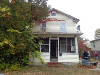 109 Gloucester Ave, Lawnside, NJ 08045