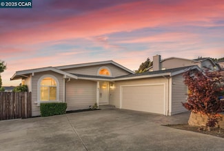 91 Rolph Park Dr, Crockett, CA 94525