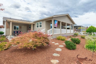 291 Kingsley Dr, Grants Pass, OR 97526