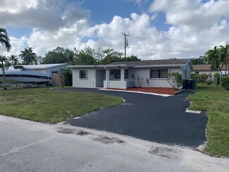 2733 SW 46th Ct, Fort Lauderdale, FL 33312