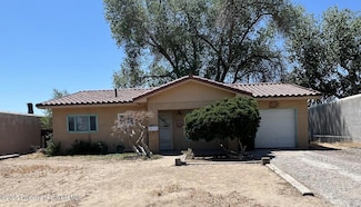 2637 E 22nd St, Farmington, NM 87401