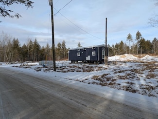 193 Moody Rd, Standish, ME 04084