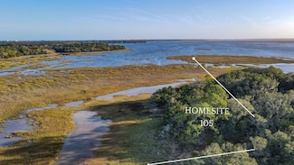 156 Crane Island Dr, Fernandina Beach, FL 32034