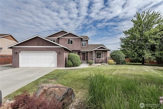 1649 Denise Cir, Wenatchee, WA 98801