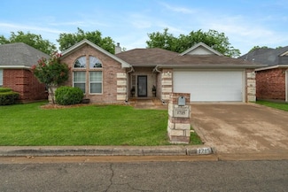 1715 Sully Ct, Stephenville, TX 76401