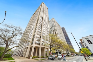 5455 N Sheridan Rd Unit 3804, Chicago, IL 60640