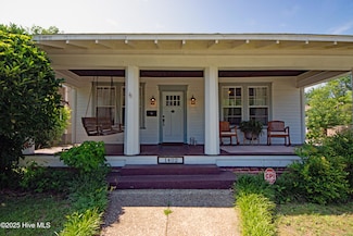 1402 Grace St, Wilmington, NC 28401