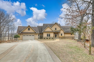 16635 Hickory Dr, Neosho, MO 64850