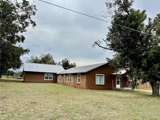 4294 Sartain Rd, Mineral Wells, TX 76067
