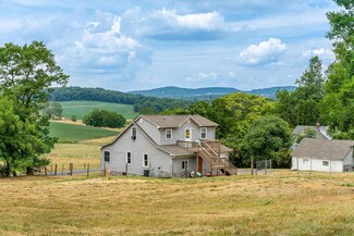 1490 Stuarts Draft Hwy, Stuarts Draft, VA 24477