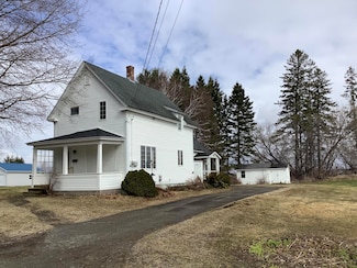 44 Currier Rd, Fort Fairfield, ME 04742