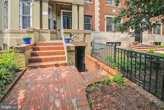 1325 Fairmont St NW Unit 1, Washington, DC 20009