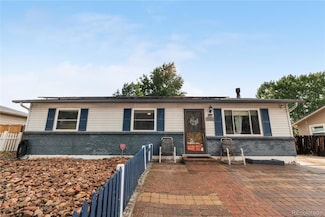 5563 Blackhawk Way, Denver, CO 80239