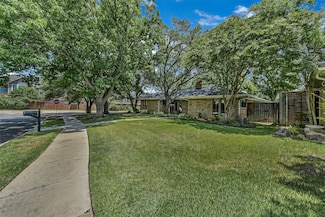 4020 Flintridge Dr, Irving, TX 75038