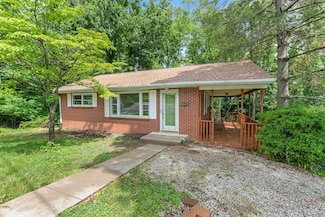 2640 W Grove St, Ashland, KY 41101