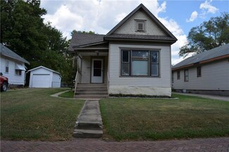 313 E Washington St, Pittsburg, KS 66762