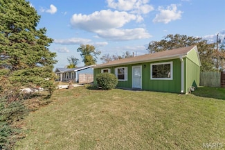 7 Belmont Dr, Saint Peters, MO 63376