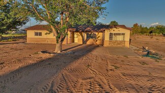 5416 Cresswell Rd SW, Albuquerque, NM 87105
